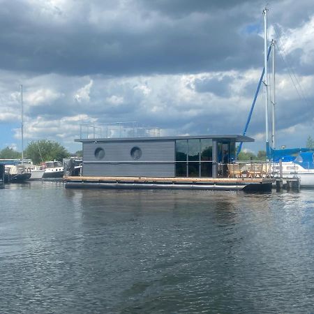 Hotel La Mare Houseboat Nederhorst den Berg Esterno foto