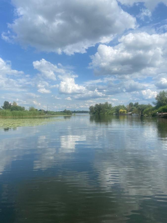 Hotel La Mare Houseboat Nederhorst den Berg Esterno foto